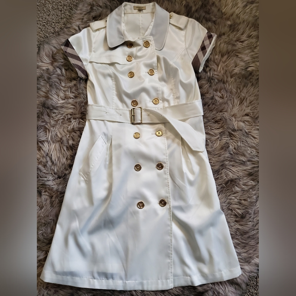 BURBERRY Double Breasted Short Sleeve Trench Dress